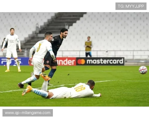 卡瓦哈尔边路插上横传改写比分